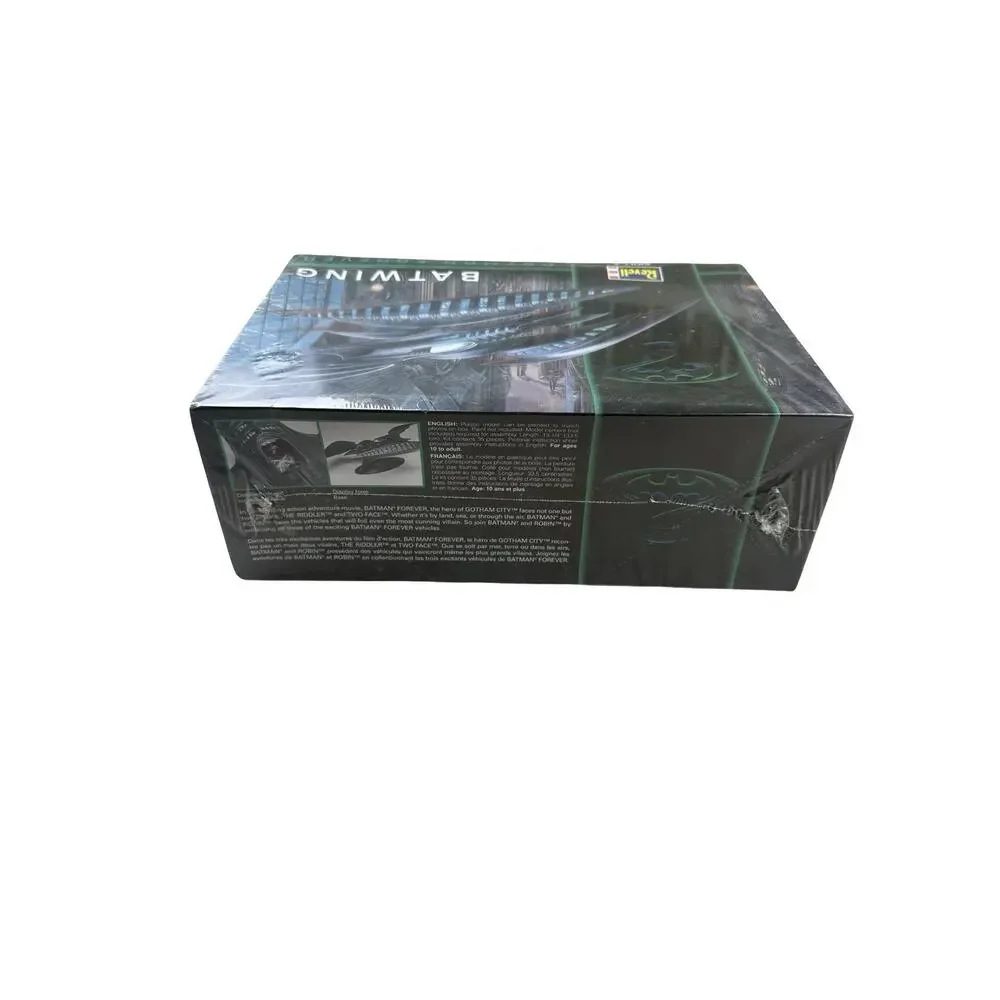 Revell Batman Forever Batwing 1:32 Skill 2 Model Kit #6721 Factory Sealed